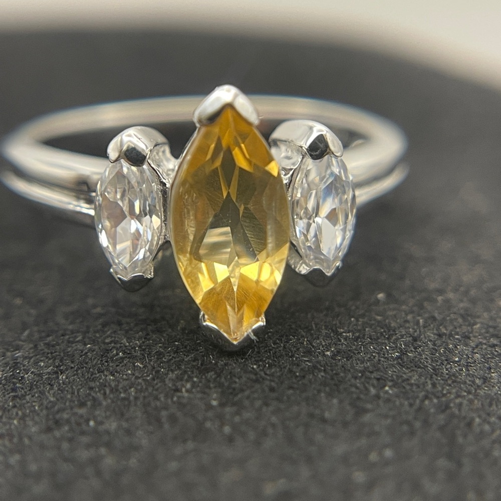 Avon Sterling Silver Prong Set Marquise Citrine With CZ Accents Ring Sz 7 NIB